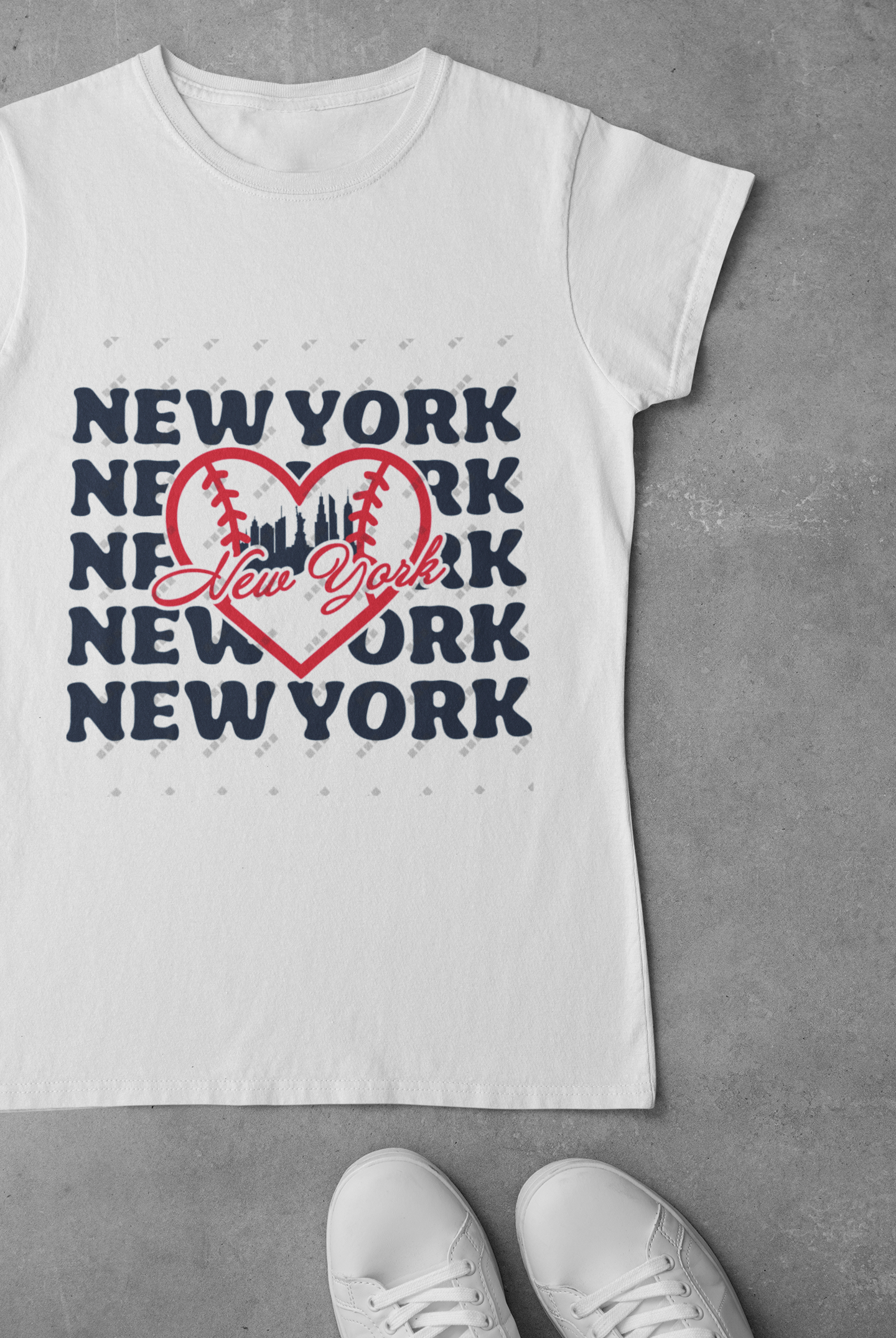 New York Yankees Skyline Women's T-Shirt