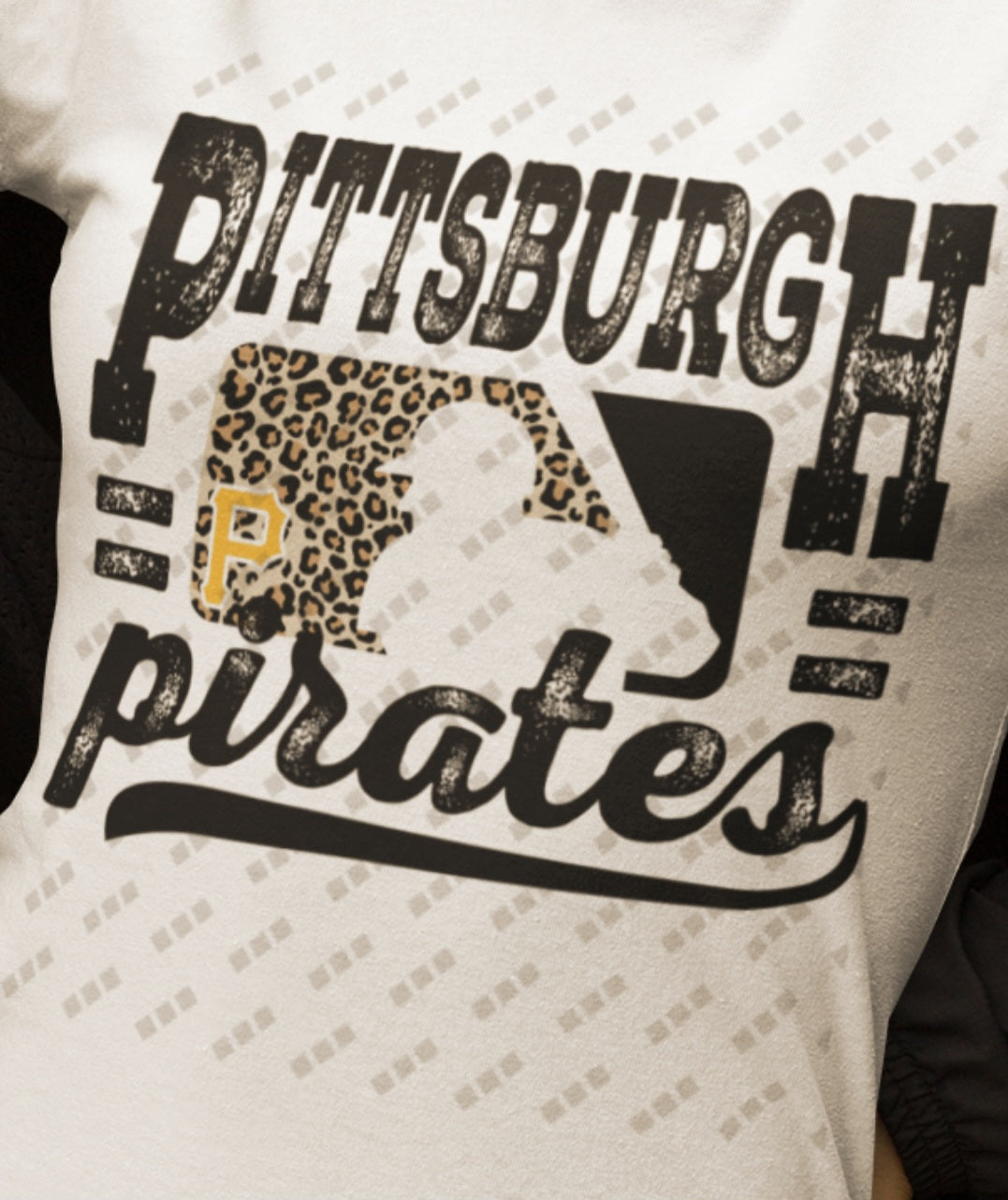 Pittsburgh Pirates Wild Style Graphic Women's T-Shirt