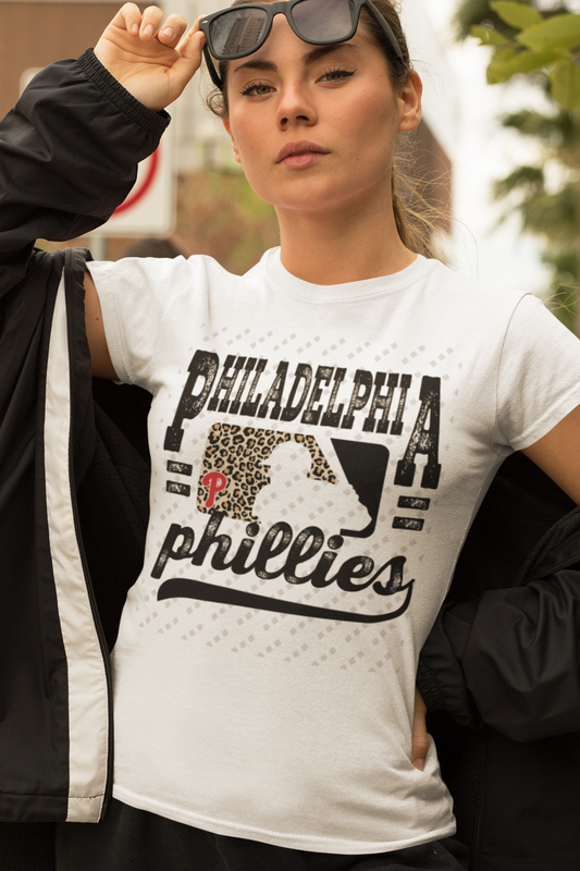 Philadelphia Phillies Wild Style Graphic T-Shirt