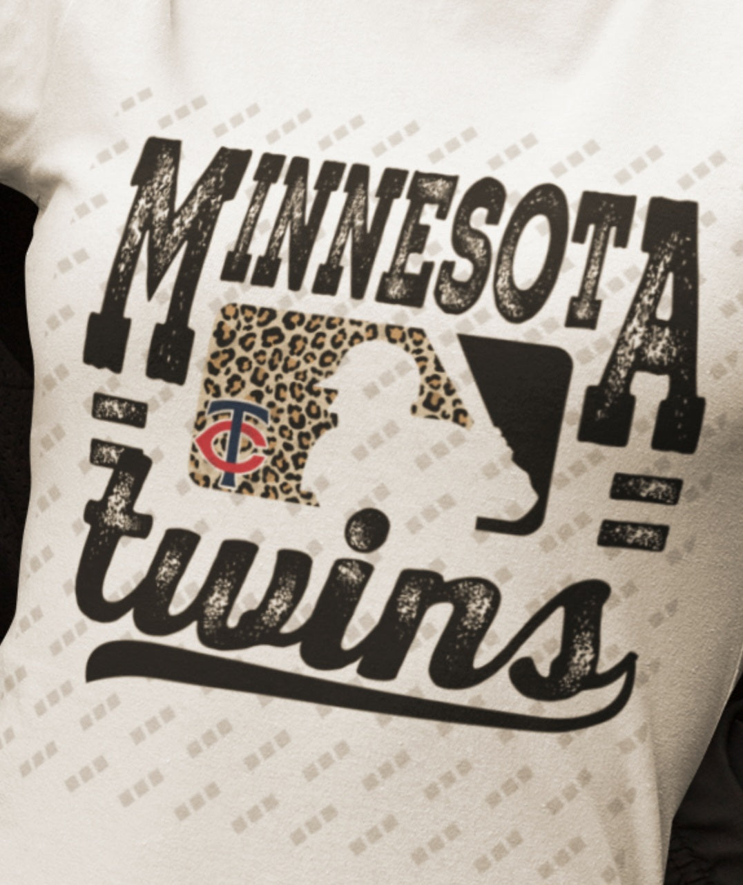 Minnesota Twins Wild Style Graphic Women's T-Shirt